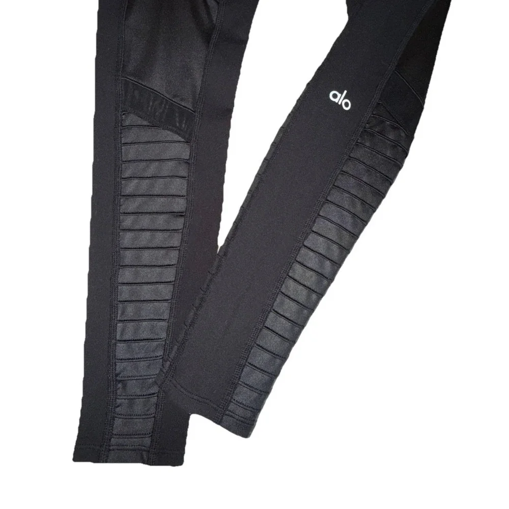 Alo Yoga Moto Leggings Women's XS Black High Waist Pintuck Mesh Panel Spandex